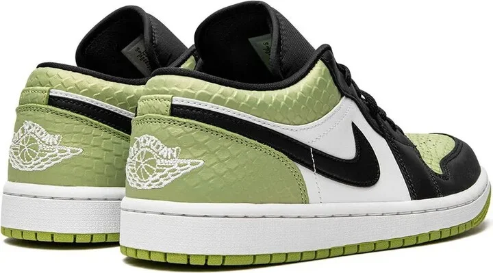 Air Jordan 1 Low SE "Vivid Green Snakeskin" sneakers - Image 3