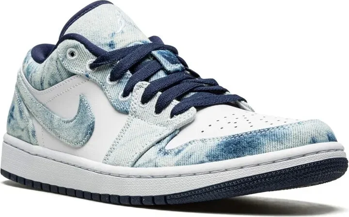 Air Jordan 1 Low SE "Washed Denim" sneakers - Image 2