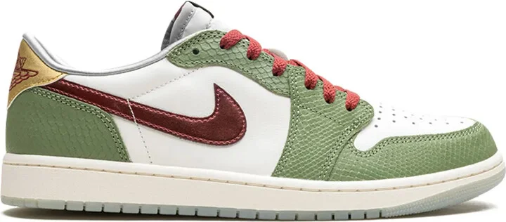 Air Jordan 1 Low SE "Year of the Dragon" sneakers