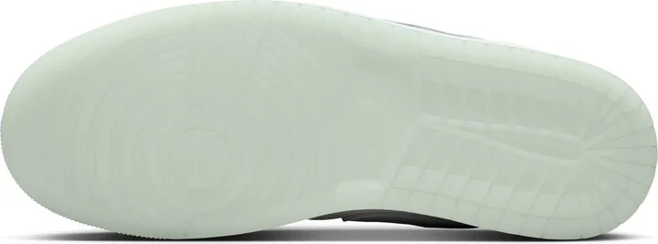 Air Jordan 1 Low Sneaker - Image 4