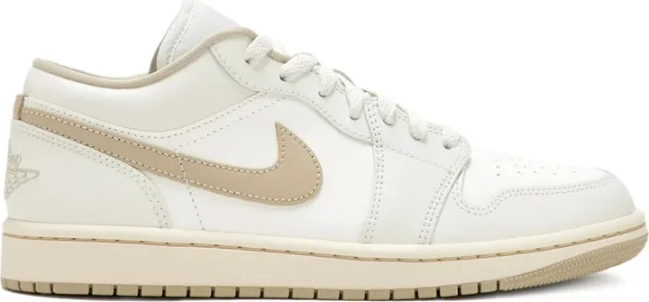 Air Jordan 1 low-top leather sneakers