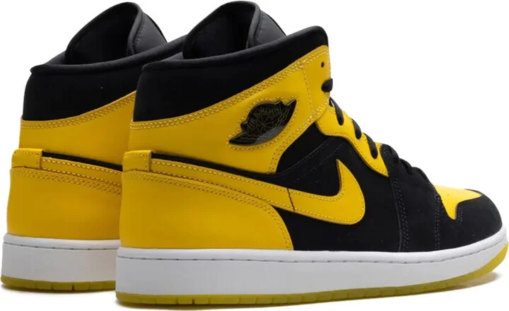 Air Jordan 1 Mid "Black/White/Varsity Maize" sneakers - Image 3