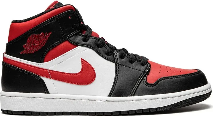 Air Jordan 1 Mid "Bred Toe" sneakers