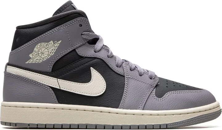 Air Jordan 1 Mid "Cement Grey" sneakers
