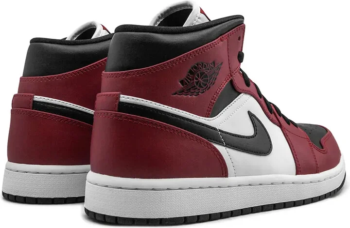 Air Jordan 1 Mid "Chicago Black Toe" sneakers - Image 3