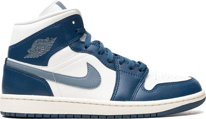 Air Jordan 1 Mid "French Blue" sneakers