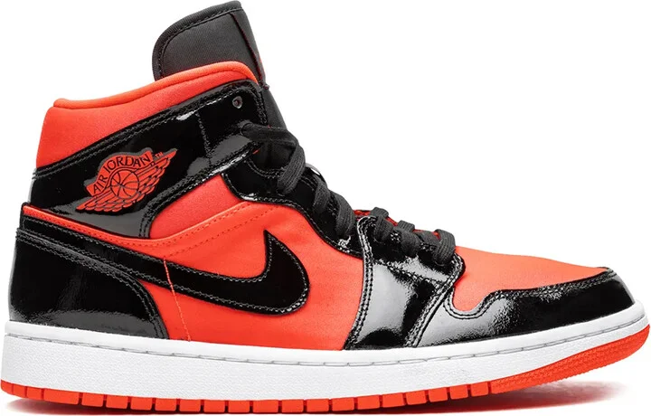 Air Jordan 1 Mid "Hot Punch" sneakers