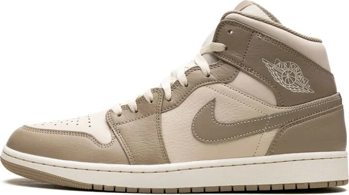 Air Jordan 1 Mid "Legend - Image 5