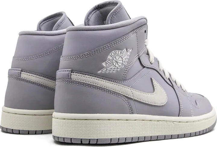 Air Jordan 1 Mid "Light Bone" sneakers - Image 3