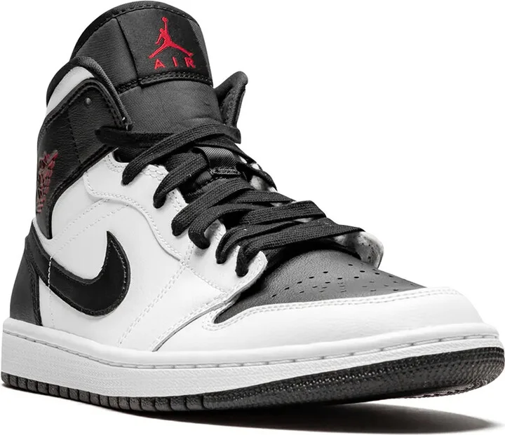 Air Jordan 1 Mid "Reverse Black Toe" sneakers - Image 2