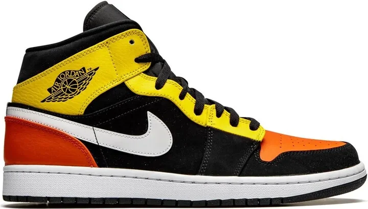 Air Jordan 1 Mid SE "Amarillo Orange" sneakers