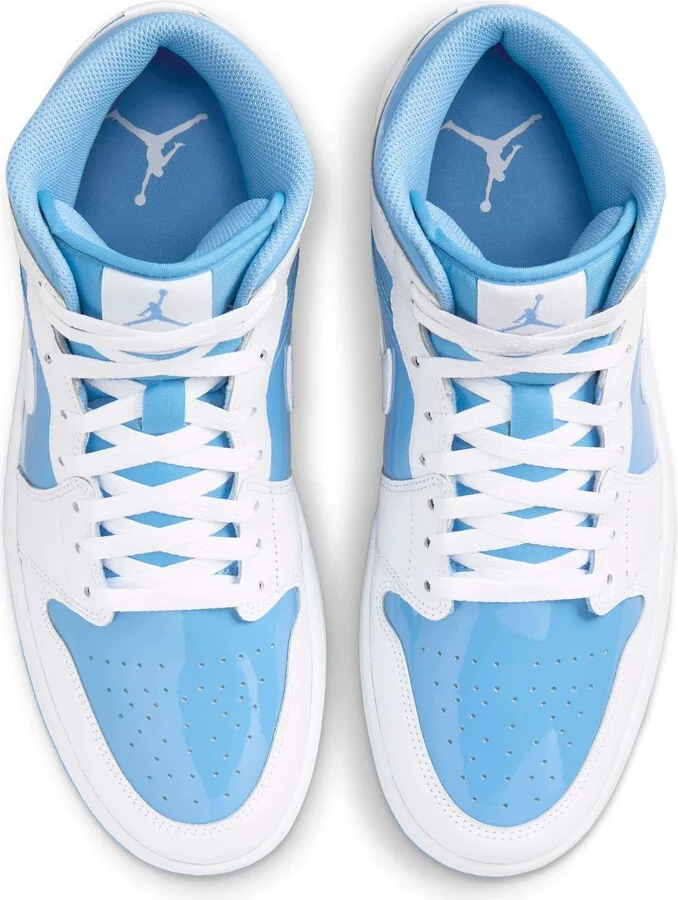 Air Jordan 1 Mid SE Basketball Sneaker - Image 4