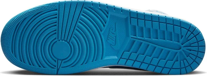 Air Jordan 1 Mid SE Basketball Sneaker - Image 5