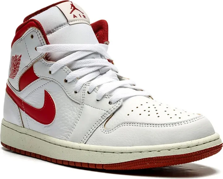 Air Jordan 1 Mid SE "Dune Red" sneakers - Image 2