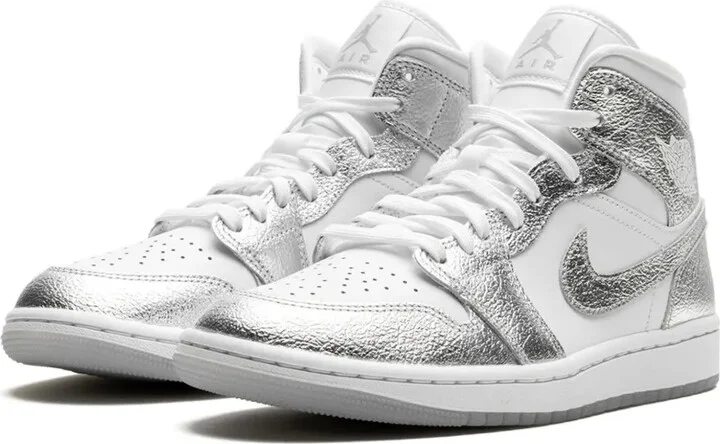 Air Jordan 1 Mid SE "Metallic Silver" sneakers - Image 4