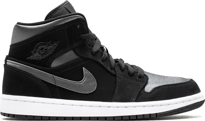 air jordan 1 Mid Se nylon