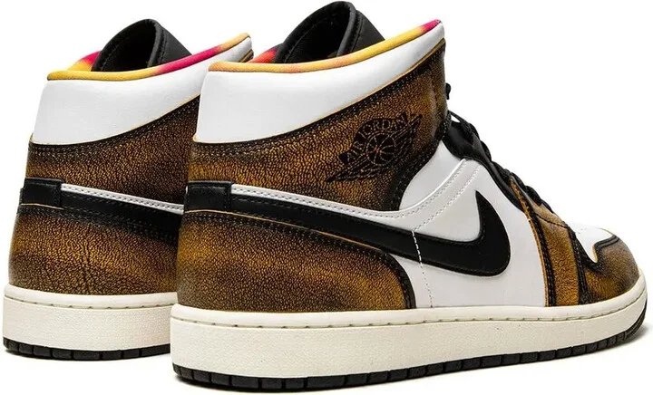 Air Jordan 1 Mid SE "Orange Wear Away" sneakers - Image 3