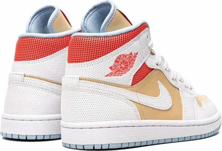Air Jordan 1 Mid SE "“Sesame”" sneakers - Image 3