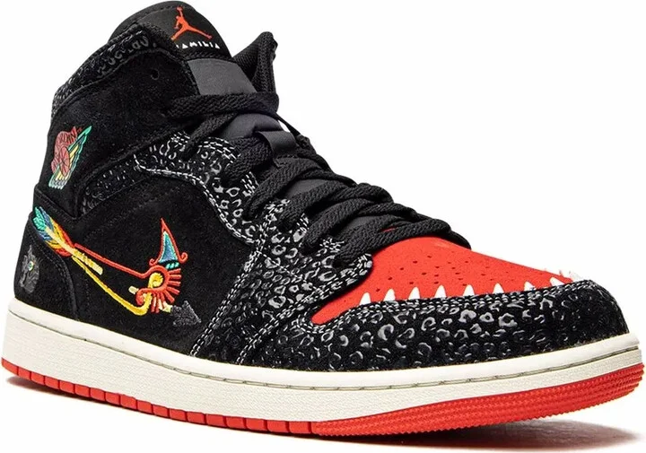Air Jordan 1 Mid SE "Siempre Familia" sneakers - Image 2