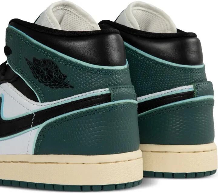 Air Jordan 1 Mid SE sneakers - Image 3