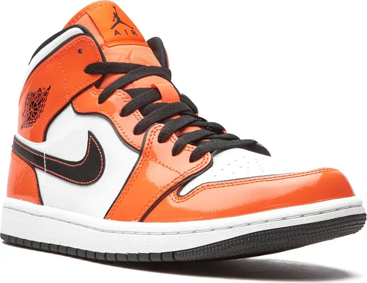 Air Jordan 1 Mid SE "Turf Orange" sneakers - Image 2