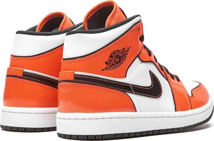 Air Jordan 1 Mid SE "Turf Orange" sneakers - Image 3