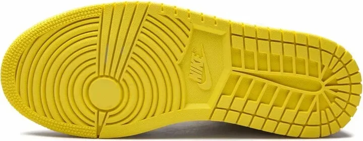 Air Jordan 1 Mid SE "Voltage Yellow" sneakers - Image 4