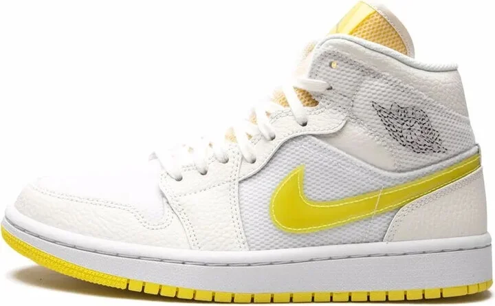 Air Jordan 1 Mid SE "Voltage Yellow" sneakers - Image 5