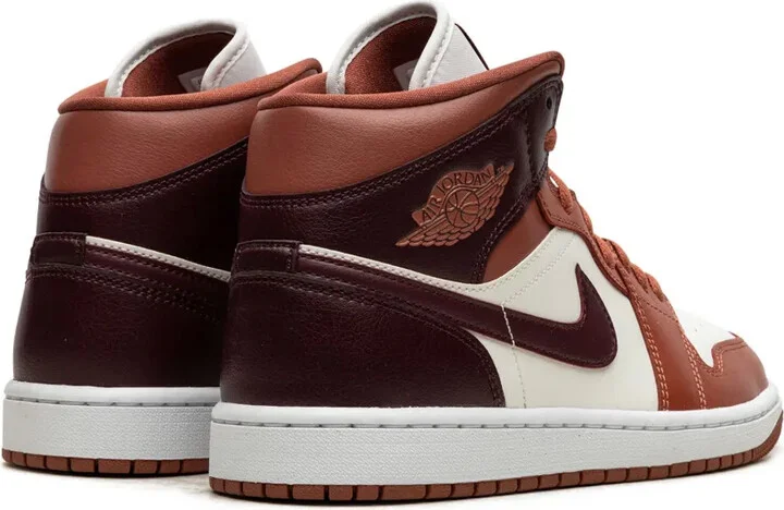 Air Jordan 1 Mid "Sky J Orange" sneakers - Image 3
