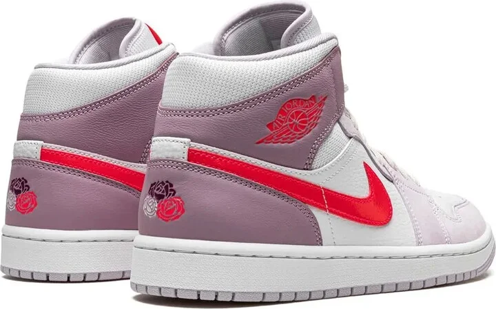 Air Jordan 1 Mid "Valentine’s Day 2022" sneakers - Image 3