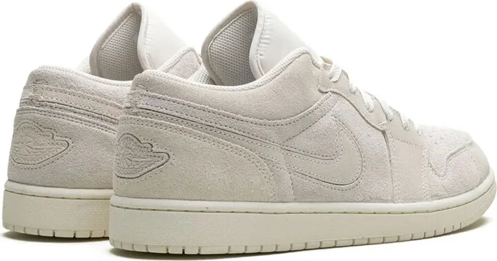 Air Jordan 1 "Pale Ivory" sneakers - Image 3