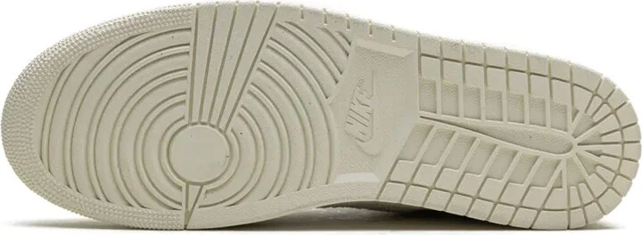 Air Jordan 1 "Pale Ivory" sneakers - Image 4