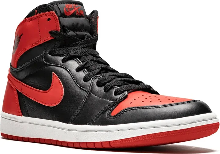 Air Jordan 1 Retro "Bred 01'" sneakers - Image 2