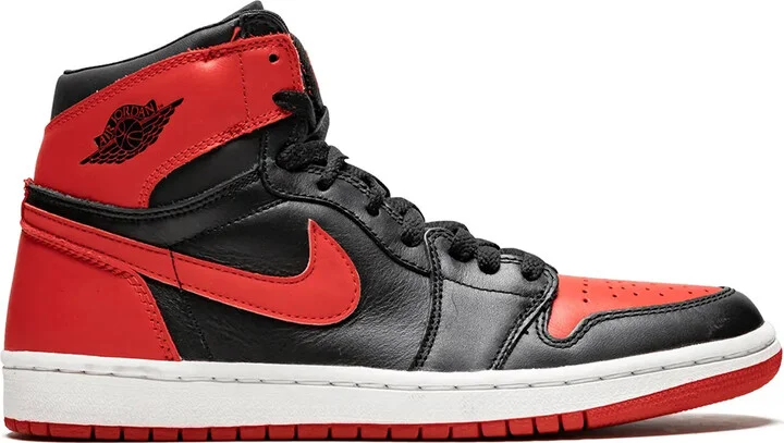 Air Jordan 1 Retro "Bred 01'" sneakers