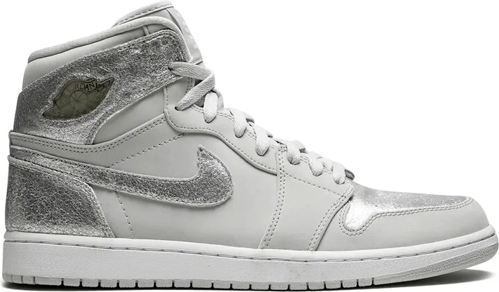 Air Jordan 1 Retro Hi silver 25th Anniversary