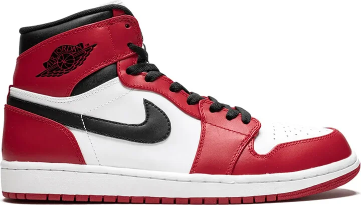 Air Jordan 1 Retro High "Chicago" sneakers