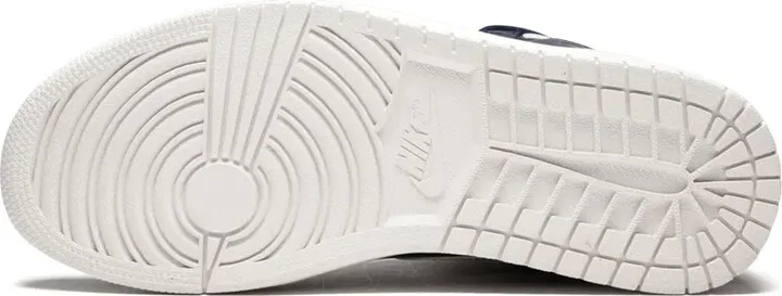 Air Jordan 1 Retro High "Jeter" sneakers - Image 4