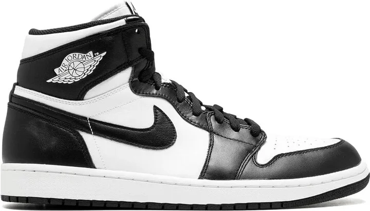 Air Jordan 1 Retro High OG "Black/White 2014" sneakers