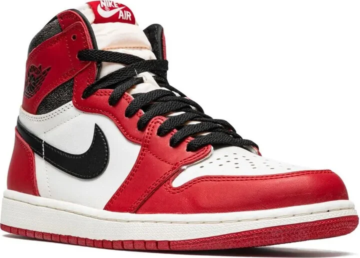 Air Jordan 1 Retro High OG "Chicago Lost And Found" sneakers - Image 2