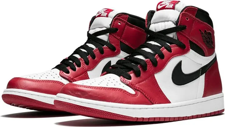 Air Jordan 1 Retro High OG "Chicago" sneakers - Image 2
