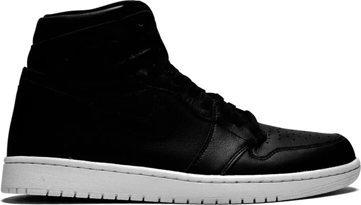Air Jordan 1 Retro High OG "Cyber Monday" sneakers