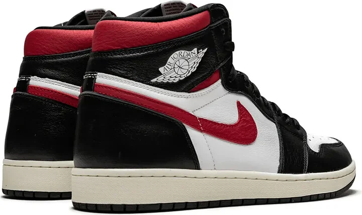 Air Jordan 1 Retro High OG "Gym Red" sneakers - Image 3