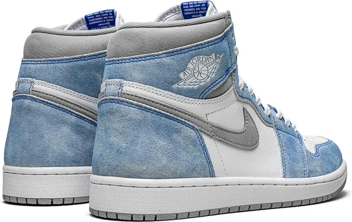 Air Jordan 1 Retro High OG "Hyper Royal" sneakers - Image 3
