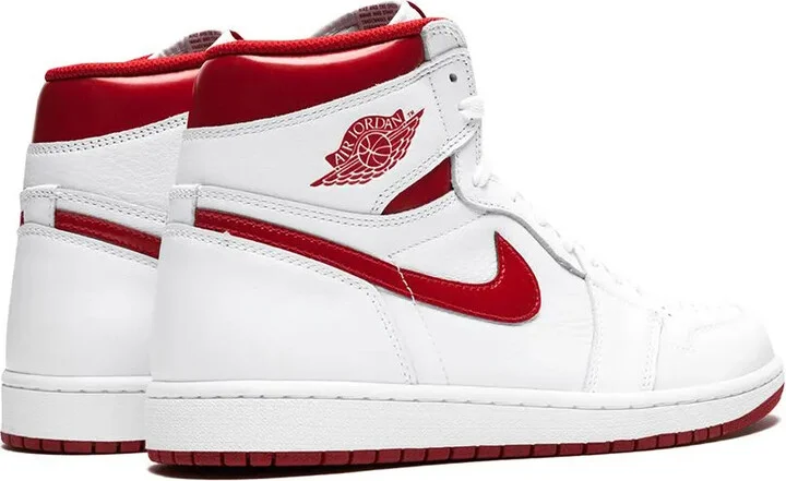 Air Jordan 1 Retro High OG "Metallic Red" sneakers - Image 3