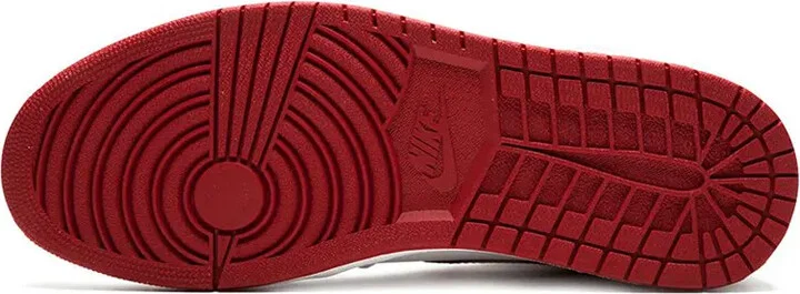 Air Jordan 1 Retro High OG "Metallic Red" sneakers - Image 4