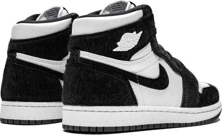 Air Jordan 1 Retro High OG "Panda" sneakers - Image 3
