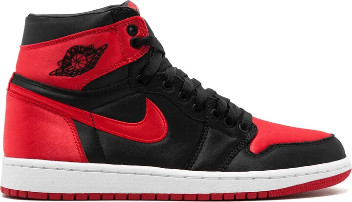 Air Jordan 1 Retro High OG SE "Satin" sneakers