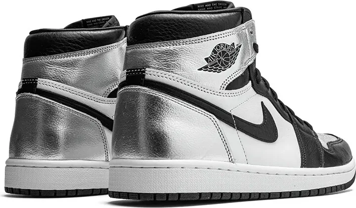 Air Jordan 1 Retro High OG "Silver Toe" sneakers - Image 3