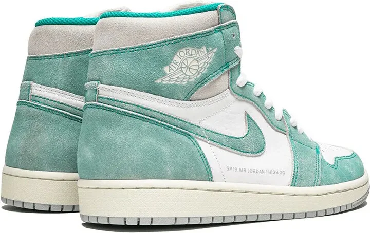 Air Jordan 1 Retro High OG "Turbo Green" sneakers - Image 3