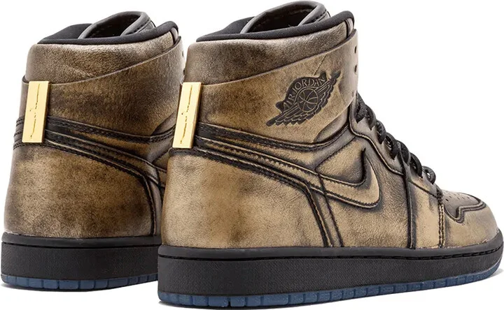 Air Jordan 1 Retro High OG "Wings" sneakers - Image 3